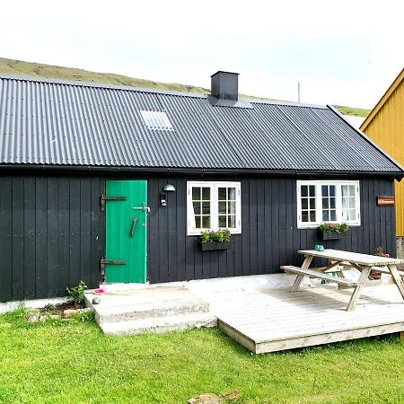 Charming Old Style Shanty Hvalba Eksteriør billede